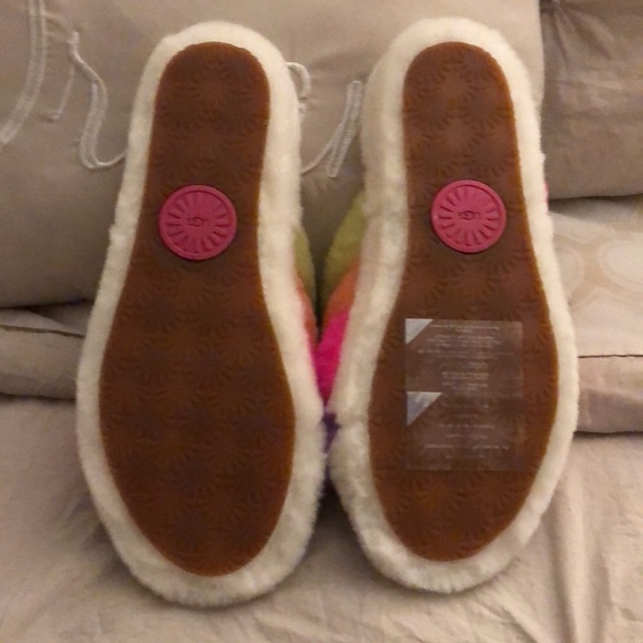 Ugg fluff yeah slides - Picture 6 of 6